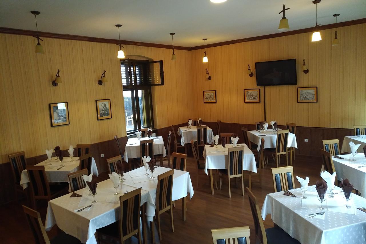 Cristian Inn מראה חיצוני תמונה